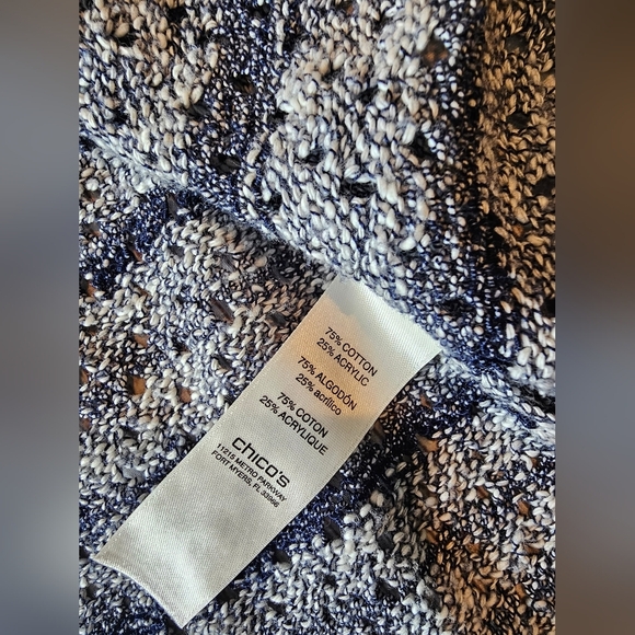 Chicos •Size 2 (Large)• Blue White Perforated Longline Open Cardigan - Picture 5 of 7